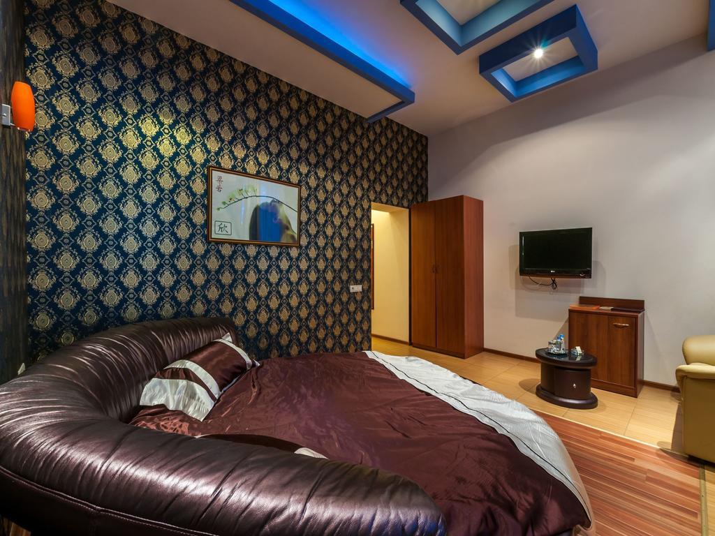 Cron Hotel Moscou Chambre photo